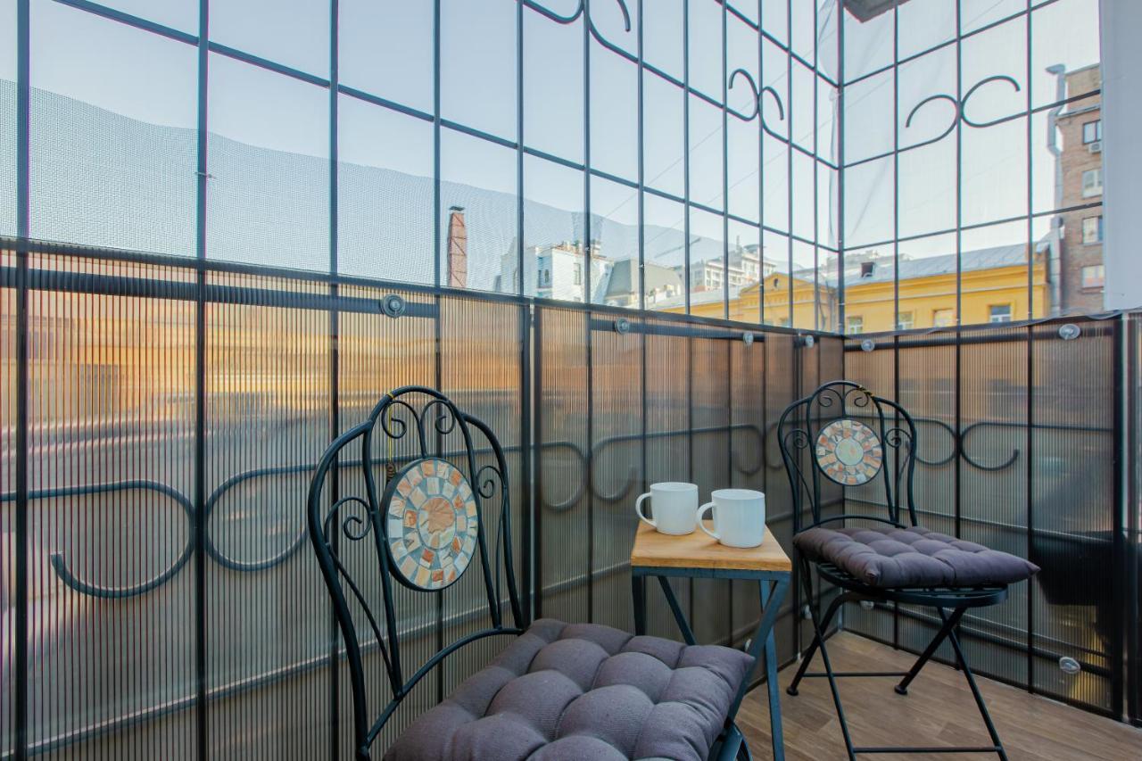 Big Jacuzzi , Sauna , Khreshchatyk Apartments キエフ エクステリア 写真