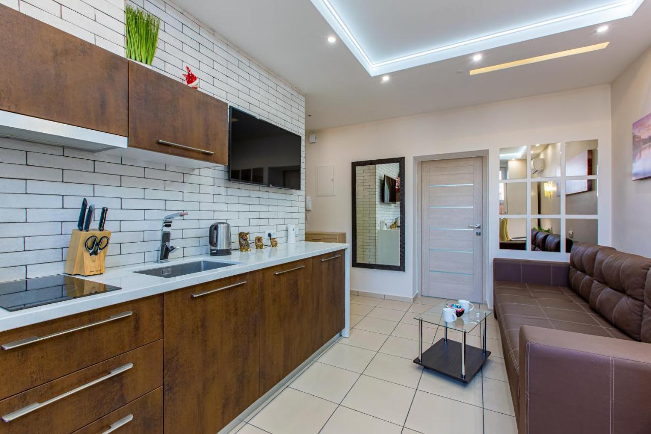 Big Jacuzzi , Sauna , Khreshchatyk Apartments キエフ エクステリア 写真