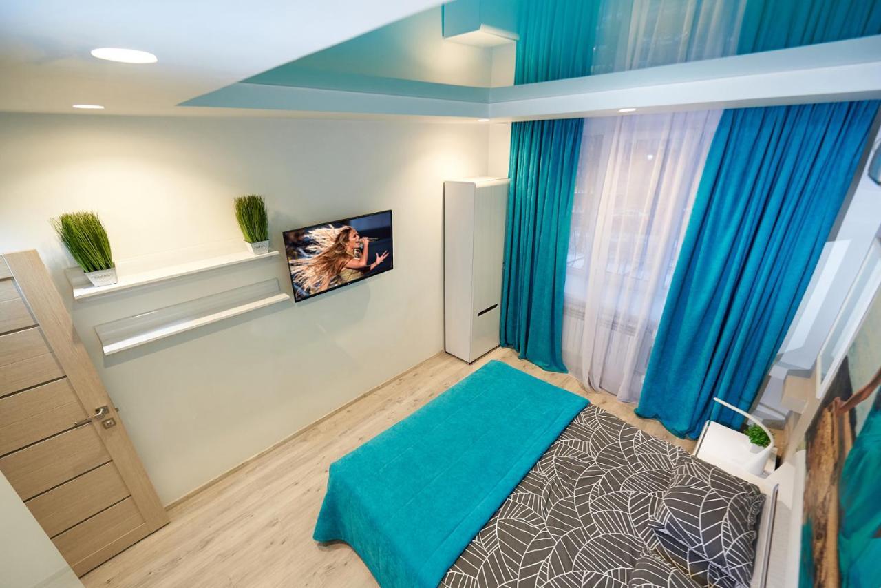 Big Jacuzzi , Sauna , Khreshchatyk Apartments キエフ エクステリア 写真
